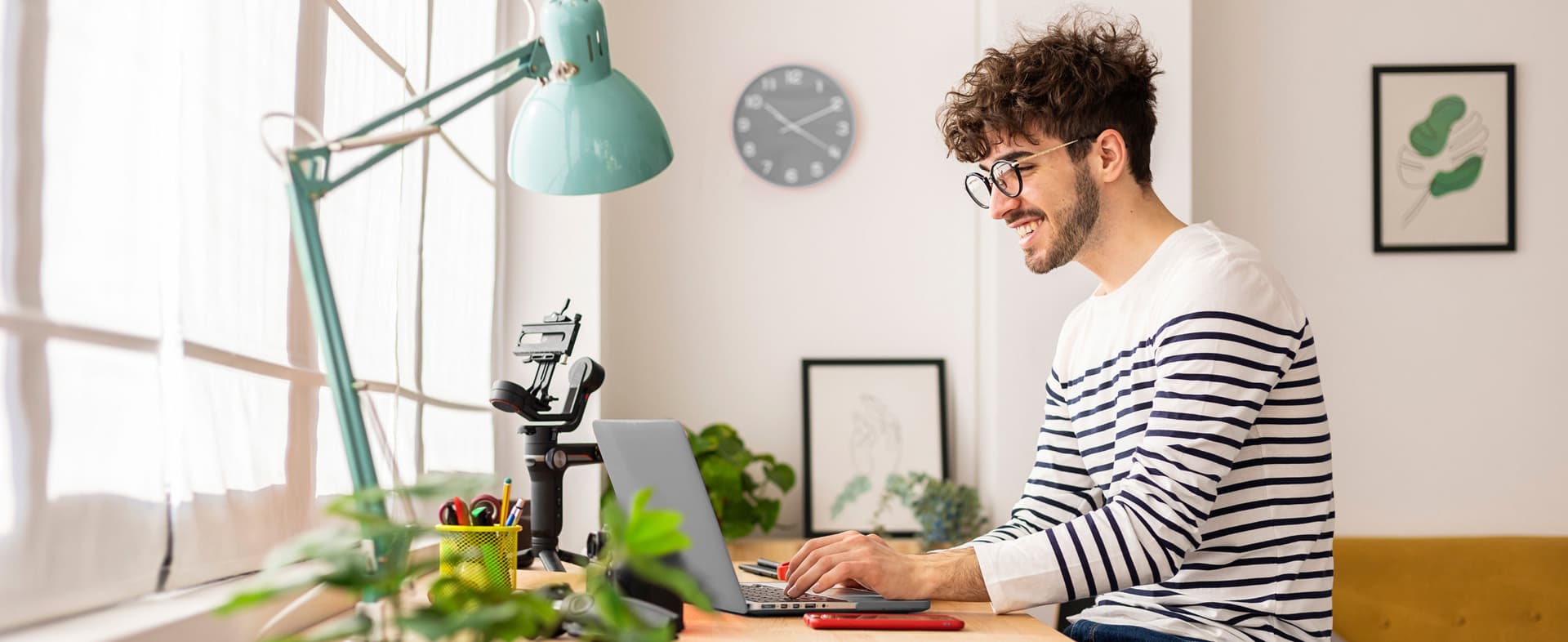 How to Build a Strong Financial Foundation in Your 20s